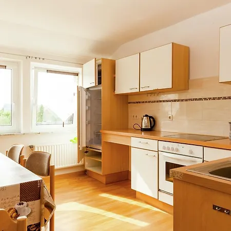 Large Group House In Hesse With Common Room, Terrace, Garden - Ideally Situated