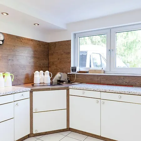 Large Group House In Hesse With Common Room, Terrace, Garden - Ideally Situated Holiday home *
