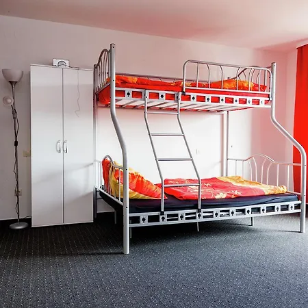 Holiday home Large Group House In Hesse With Common Room, Terrace, Garden - Ideally Situated Knullwald