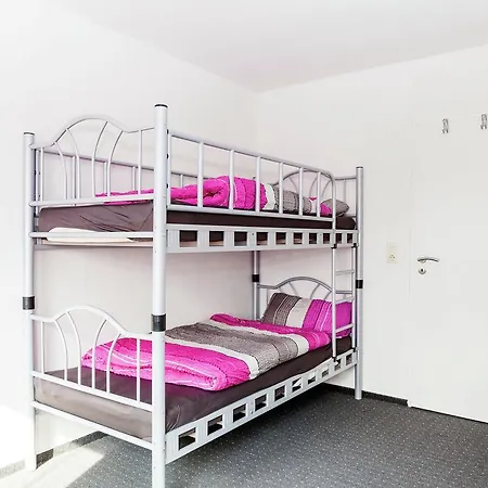 Large Group House In Hesse With Common Room, Terrace, Garden - Ideally Situated